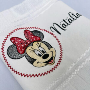 Toalha Bordada Minnie Mouse Personalizada