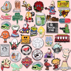 Broches Desenho Animado Anime - Moda