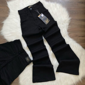 Calça Jeans Flare Preta Cintura Alta