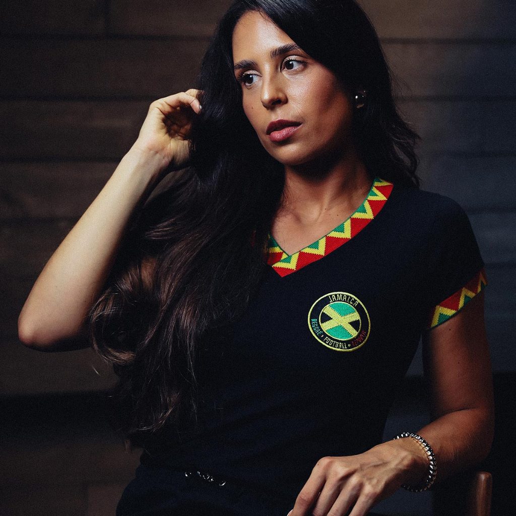 Camisa Jamaica Retr? Feminina Oficial 1 Camisa Jamaica Retrô Feminina Oficial