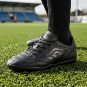 Chuteira Society Umbro Infantil Grama Sintética