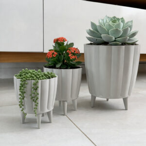 Kit 3 mini Vasos para Planta Estilo Moranga Cachepot com Pezinho