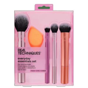 Kit Pincéis e Esponja Maquiagem Real Techniques